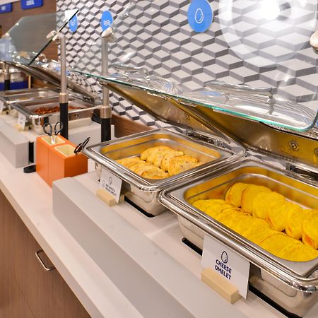 Holiday Inn Express & Suites - Kokomo South By Ihg Extérieur photo