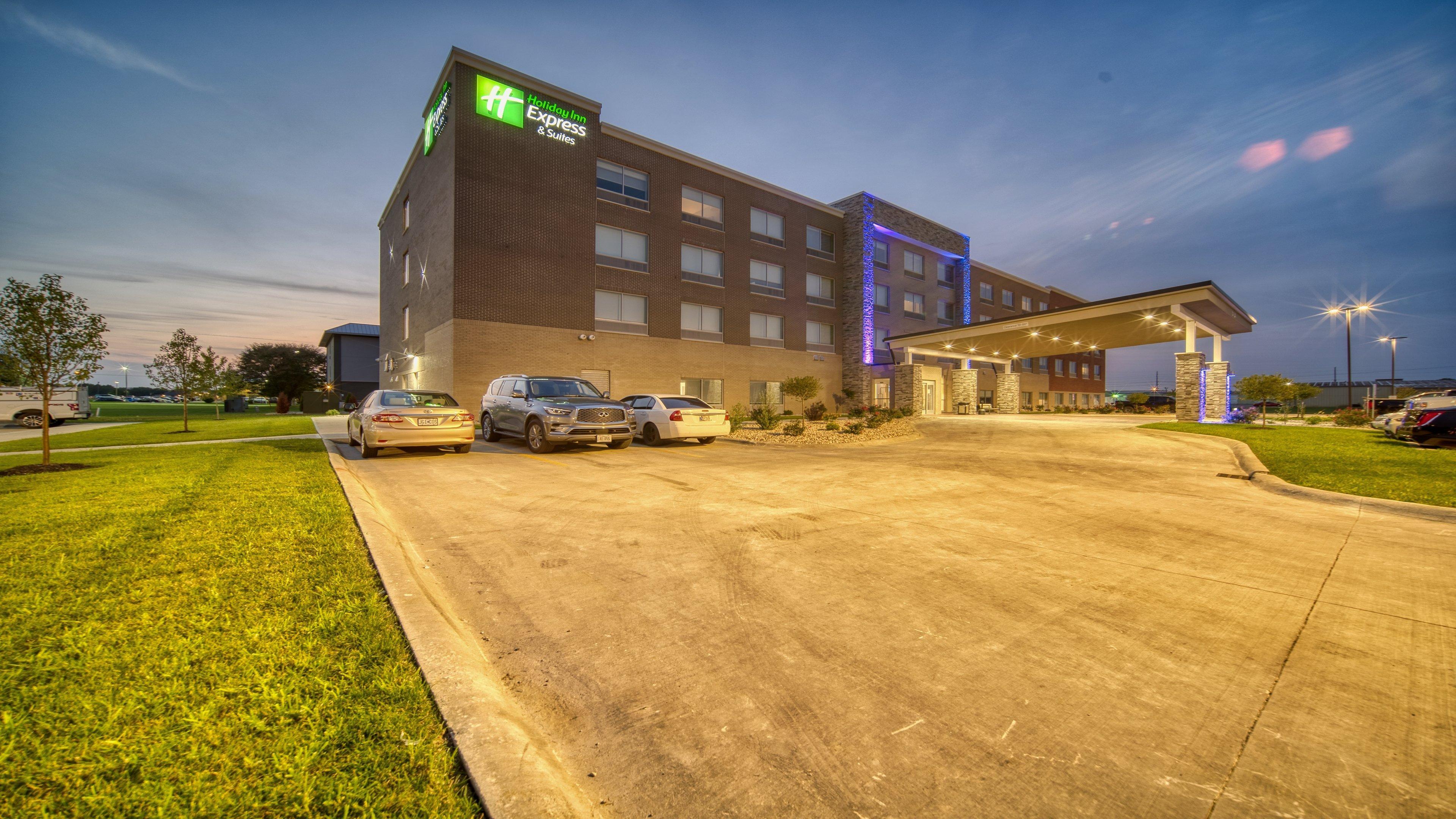 Holiday Inn Express & Suites - Kokomo South By Ihg Extérieur photo