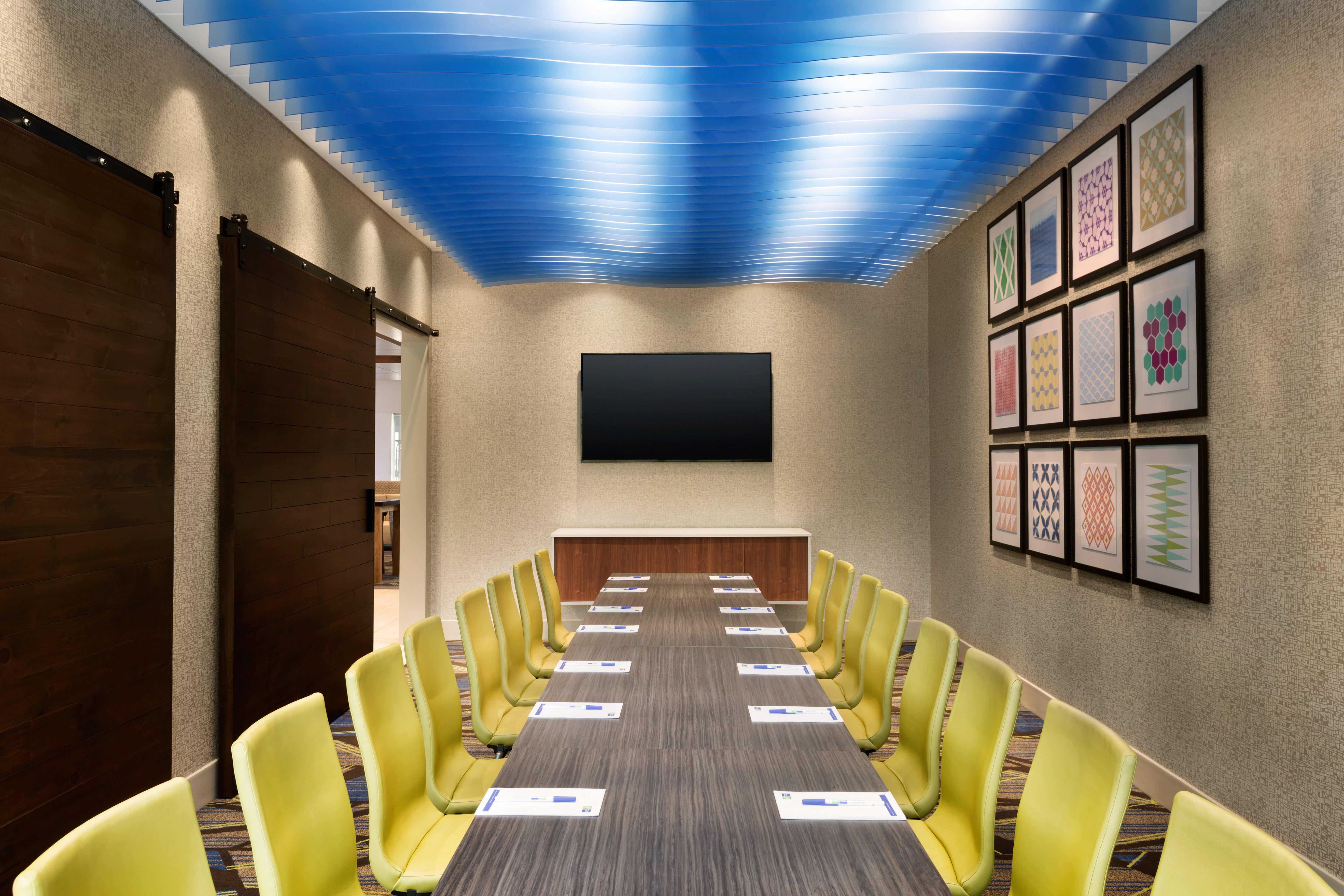 Holiday Inn Express & Suites - Kokomo South By Ihg Extérieur photo